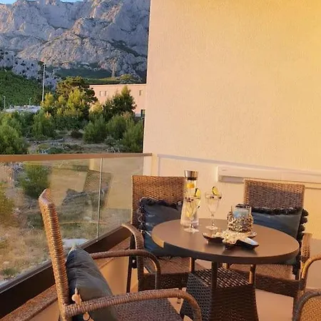 Und Berge Apartment